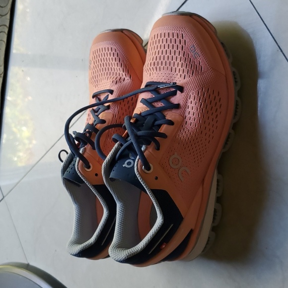 Coral/ navy QC shoes - Picture 1 of 4